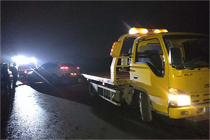 乌苏24小时车辆搭电联系电话